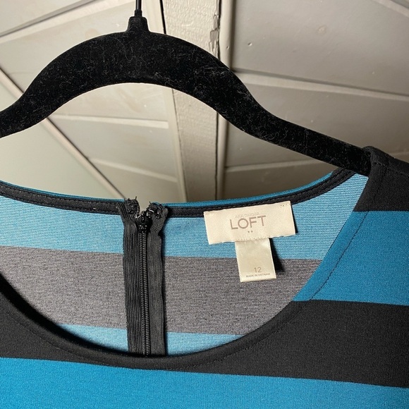 LOFT Striped Sleeveless Dress Women's 12 - Picture 4 of 12